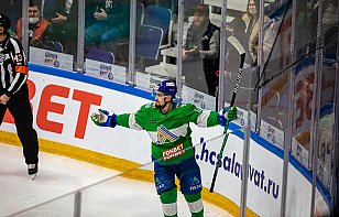 Евгений Лисовец отметился первой шайбой в новом сезоне КХЛ