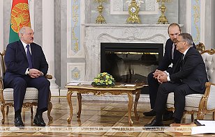 Александр Лукашенко провел встречу с главой ИИХФ Рене Фазелем