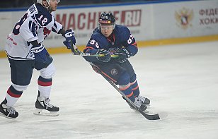 Вячеслав Андрющенко забросил седьмую шайбу в сезоне