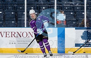 Кузнецов набирает очки во втором матче подряд в чемпионате USHL