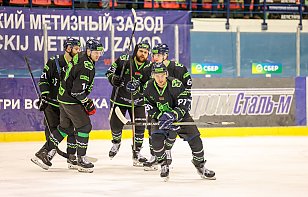 «Металлург» одержал волевую победу над «Локомотивом» и выиграл пятый матч подряд