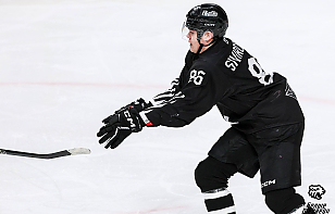 Хит Владимира Сивирчукова признан лучшим в МХЛ в ноябре