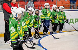 Пружаны выиграли финальный турнир проекта «Хоккей идет к детям»
