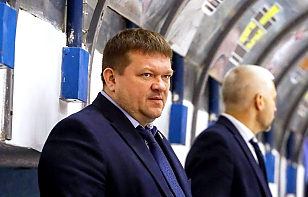 Дмитрий Кравченко: когда все спокойно – это плохо. А когда есть тревожность – хорошо. Но на моем лице тревожности не видно, и не может быть. Мы готовимся к плей-офф