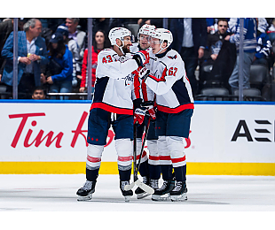 Том Уилсон: на льду Илья выглядит отлично, а вне льда – вообще замечательный парень. С ним приятно находиться рядом