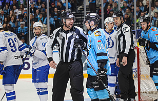 Богдан Белкин: выполняли установку тренера, забили голы, помогали вратарю, ловили шайбы на себя