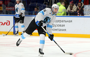 Минское «Динамо» открыло счет, но проиграло «Локомотиву», пропустив за 24 секунды до окончания 3-го периода