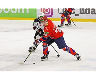 «Эйфории нет. Никаких корон и звезд». Максим Кунишников – о лидерстве среди бомардиров, успехах «Лиды», тренерском штабе и дуэлях с «Юностью»