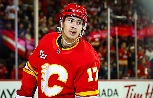 «Калгари» в овертайме уступил «Анахайму», судьи не засчитали гол Егора Шаранговича