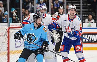 Минское «Динамо» трижды отыгралось в матче против СКА, но уступило в серии буллитов