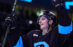 Виталий Пинчук признан лучшим нападающим недели в КХЛ