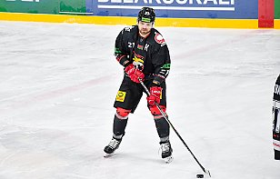Лучший хоккеист чемпионата Беларуси сезона-2020/21 перешел из «Гомеля» в «Юность»