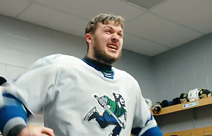 Данила Климович признан лучшим игроком матча в раздевалке «Абботсфорда»