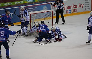 «Локомотив» забросил 7 шайб «Лиде» и одержал четвертую победу подряд