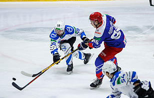 «Химик» обыграл «Славутич» и в повторном матче в Смоленске, забросив решающую шайбу за 8 секунд до финальной сирены 
