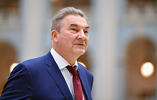 Владислав Третьяк отмечает день рождения