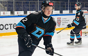 Егор Карабань дебютировал в КХЛ
