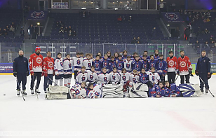 «Нам очень интересно попасть на тренировку к легендам. Будем брать с них пример» Легенды хоккея СССР провели мастер-класс для юных игроков СДЮШОР «Брест»