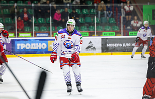 Максим Лемешевский: столько времени не играл, просто тренировался, поэтому тяжело.Но ничего страшного, буду вкатываться, и через матчи все придет