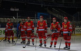 Никита Лядник – на последнем рубеже, Карпович и Гришков – в первой паре обороны. Стал известен состав Беларуси U20 на игру с Россией U17