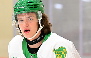 Голевая передача Даниила Бутина помогла «Су-Сити» одолеть «Трай-Сити» и выйти во второй раунд плей-офф USHL