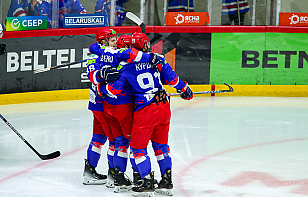 «Славутич» уверенно обыграл «Шахтер», забросив пять шайб и продлив интригу развязки борьбы за плей-ин