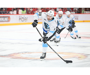 Илья Усов: надо придерживаться своей игры, побольше лезть на ворота, бросать, тогда, я думаю, мы сможем забить