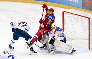 Александр Китаров: матчи против «Локомотива»? Мы отталкиваемся от своей игры, от своего желания быть наверху и в конце сезона поднять Кубок