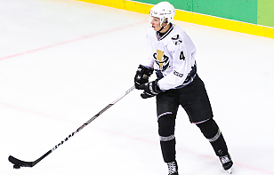 Владислав Кессо: планы – выполнить нашу цель и выйти в плей-ин. Конечно, хочется дебютировать в КХЛ, но это больше мечта