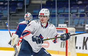 Шайба Марата Павлова и надежная игра Матвея Никоновича помогли «Ладье» одолеть «Атлант»