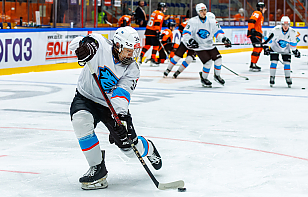 «Динамо-Шинник» забросил 5 шайб и обыграл «Амурских Тигров»