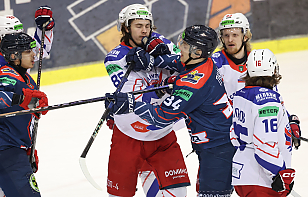 «Металлург» снова обыграл «Славутич» в Жлобине и сравнял счет в финальной серии