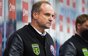 Сергей Стась: вроде бы перебросали соперника, но счет ничейный, выиграли по буллитам. Не припомню, чтобы мы столько ошибались