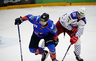 «Юность» в волевом стиле обыграла «Локомотив»