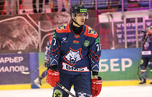 Юрий Веремеенко: у нас получился хороший сплав опыта и молодости, поэтому все объяснимо. Самое главное – в нас верят, никто не нагнетает обстановку