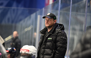 Вадим Клявзо: девчонки действовали на морально-волевых, потому что много хоккеисток заболело перед игрой