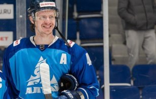 Российский защитник Антон Савельев перешел в «Локомотив»