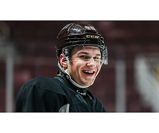 Илья Протас – лучший бомбардир среди новичков АХЛ. Белорус занял 6-е место по очкам