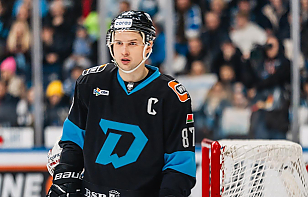 Вадим Шипачев: приятно, когда забиваешь в большинстве, помогаешь команде. Очень хорошо, что мы сегодня забили и выиграли