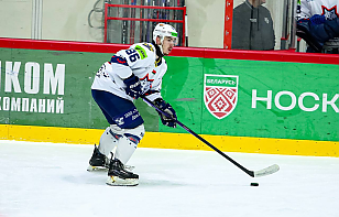 Артем Волченков продлил контракт с «Металлургом»