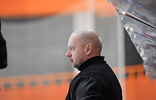 Захар Ботвенков: впереди еще четыре игры. Понятно, что у нас не стоит каких-то серьезных задач, поэтому уже готовимся к следующему сезону