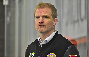 Александр Матерухин: нужно не просто сидеть в обороне и отбиваться, а еще какие-то моменты создавать. А пока у нас с этим проблемы