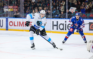 Автор The Athletic: «Ванкувер» должен попытаться заполучить Пинчука. Хотя, как мне известно, 29 клубов уже проявили интерес к форварду