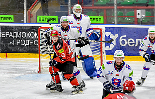 «Брест» всухую разобрался с «Неманом». Максим Городецкий оформил шатаут