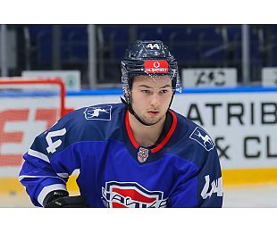 Александр Яценко и Роман Ламан отличились результативными баллами в матчах плей-офф МХЛ