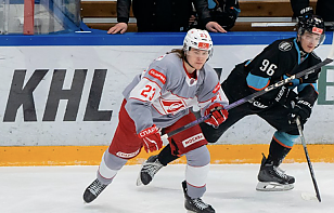 «Динамо-Шинник» открыл счет, но уступил «Спартаку» в третьем матче плей-офф МХЛ