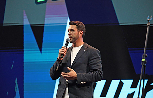 «К плей-офф надо подойти в хорошем состоянии, чтобы мы могли увидеть ту команду, которую хотели». Руководство «Динамо» – об успехах «зубров» на льду и вне льда в 2025 году