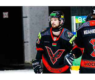 Денис Глухов: радует, что у нас начал получаться рисунок, который требовал тренерский штаб