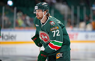 Владимир Алистров забросил пятую шайбу в сезоне и помог «Ак Барсу» обыграть «Сибирь»