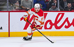 «Калгари» с Шаранговичем уступил «Каролине»